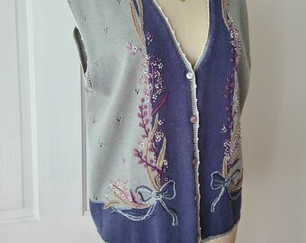 Vintage cottagecore floral embroidered knit vest cardigan