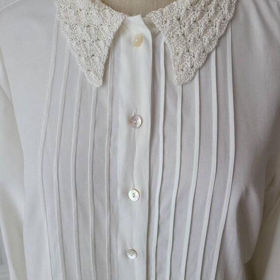 Vntg ivory crochet collar romantic librarian acad… - image 4
