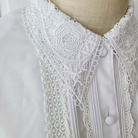 Vintage lace collar floral blouse - image 10
