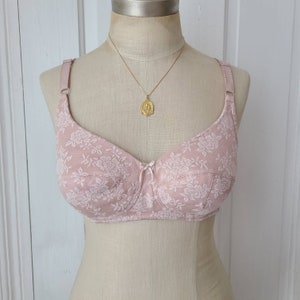 Vintage New Old Stock Bra From Japan size 12B Aus & 34B UK/US, Japan D75 