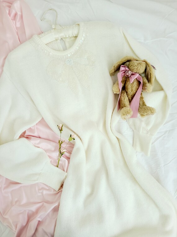 Girly romantic bow sequin ivory sweater dress - image 9