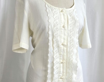 Vintage Ivory Scalloped Eyelet Lace Short Sleeve Romantic Cottagecore Blouse