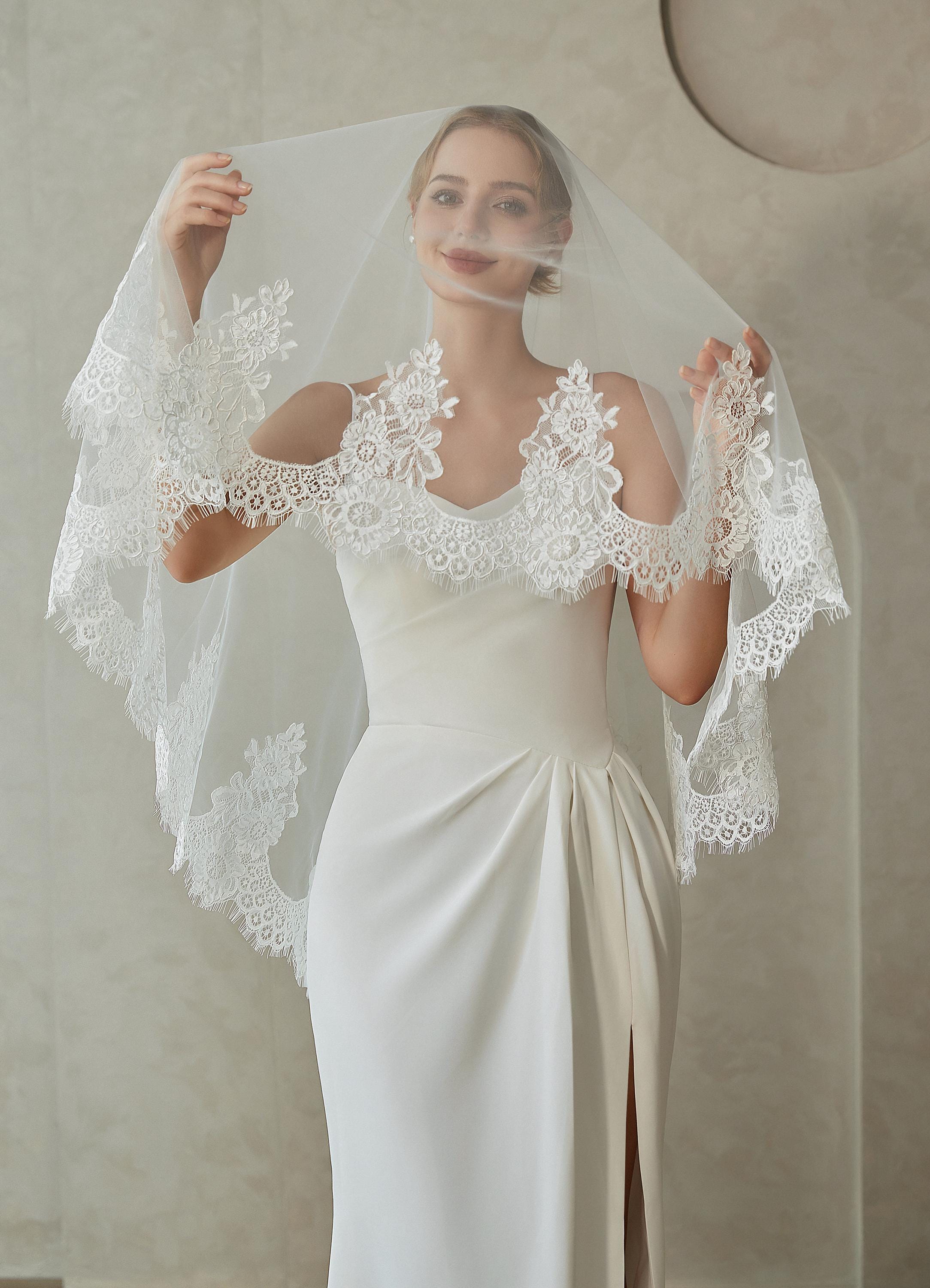 Short Rose Veil - Etsy