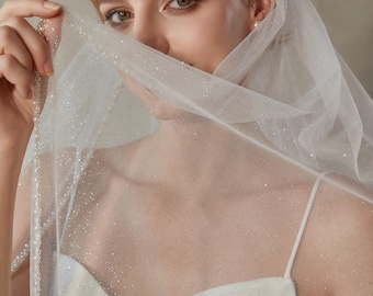 Beaded Pearls Edge Bridal Veil, Pearls Trim Veil, Elegant Fingertip Veil, Crystal Edge Veil, Ivory Wedding Veil Sparkly Tulle Glitters