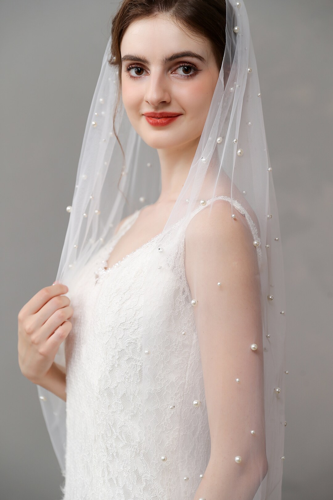 Pearls Bridal Veil, Ivory Veil, Elegant Fingertip Veil, Bridal Veil