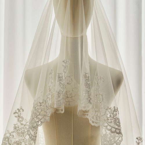 Lace Edge Bridal Veil, Blusher Wedding Veil, Rose Lace Veil 