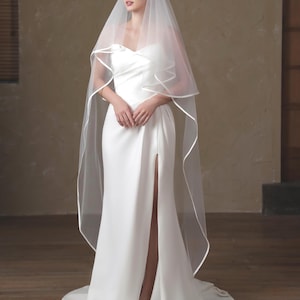 Minimalist Tulle Wedding Vei with Waterfall Cascading Edge, 2 Tiers Veil with Blusher and Comb, Custom Wedding Veil, Ribbon Edge Bridal Veil