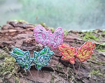 Embroidered Vines Turban / Hat Pins