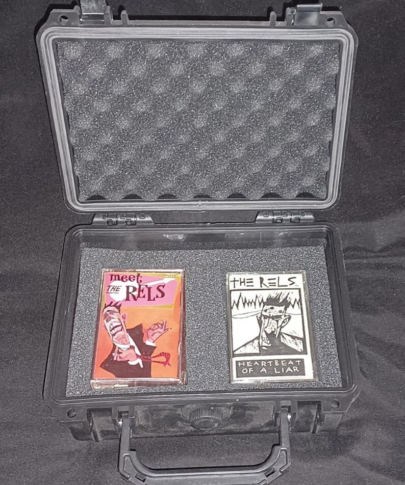 Authentic Extremely Rare Meet the Rels cassettes Fang Wampir Bill Watterson Original Art Still Sealed BOTH TAPES image 6