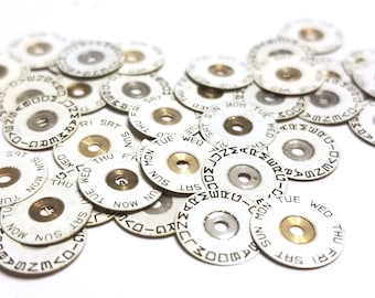 Teeny Tiny Watch Part Supply, Small Date Wheels, Steampunk Jewelry Supply, Cyberpunk Jewelry, Watch Destash Lot, 4 par lot