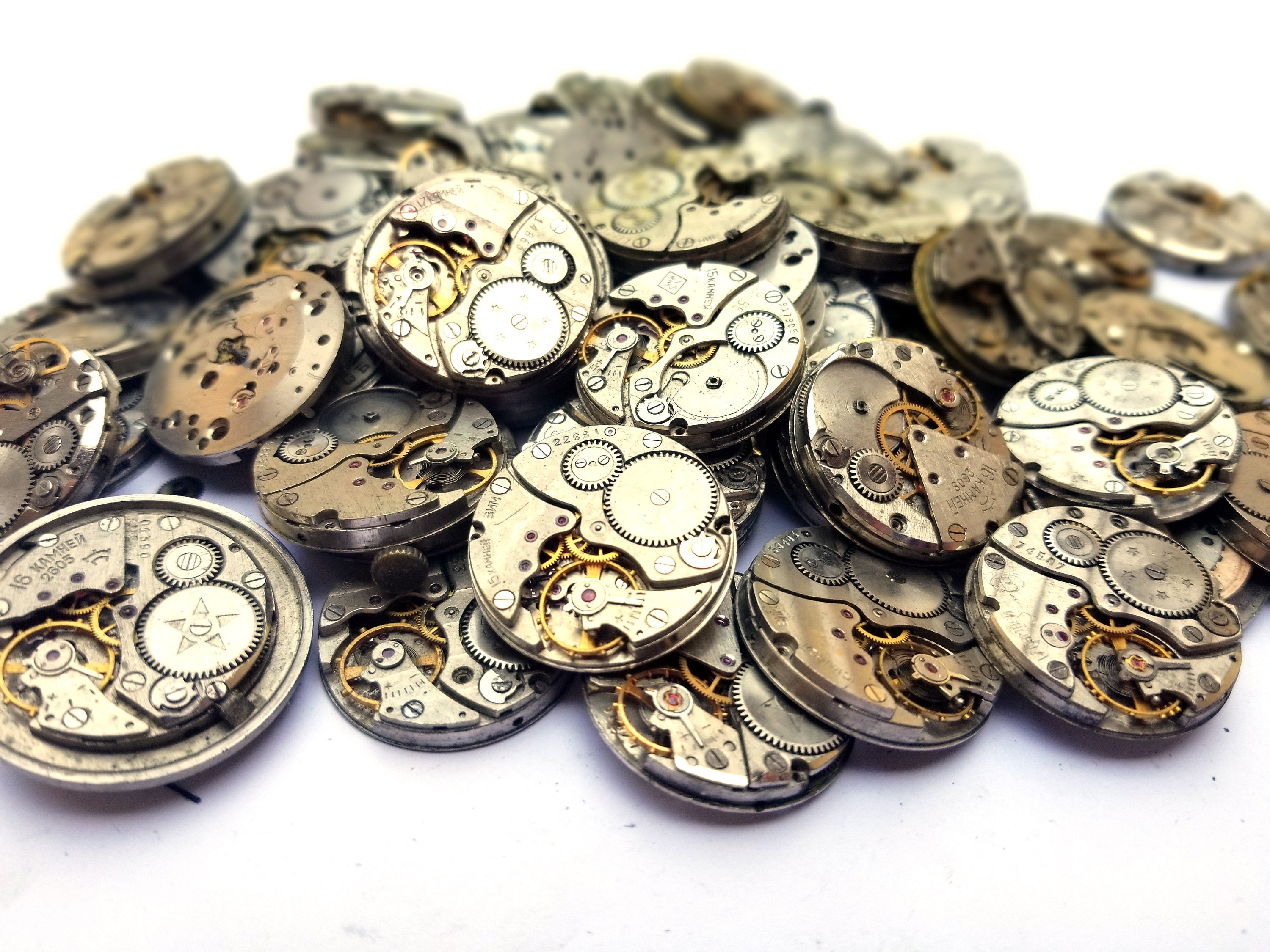 Vintage watch movement lot, watch movement findings, steampunk jewelr…