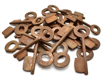 Ungeschnittene antike Skelett-Schlüssel, Skelett-Schlüsselrohlinge, alte Schlüssel für Schmuckdesign, geänderte recycelte Kunst, Industrielle Kunst-Lieferung, 1 SCHLÜSSEL PRO LOT