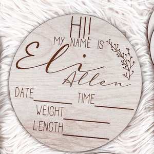 Baby Birth Announcement round - file SVG