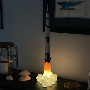 Lampa rakietowa Apollo 11 Saturn V zdjęcie 6