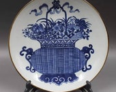 Chinese antique porcelain plate,Qing Dynasty Kangxi marked blue and white porcelain plate yellow ground lotus flowers pattern