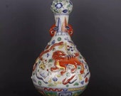 Chinese antique porcelain vase,Chinese Ming Dynasty Chinese art china Xuande marked enchase famille verte garlic head vase wucai bottle