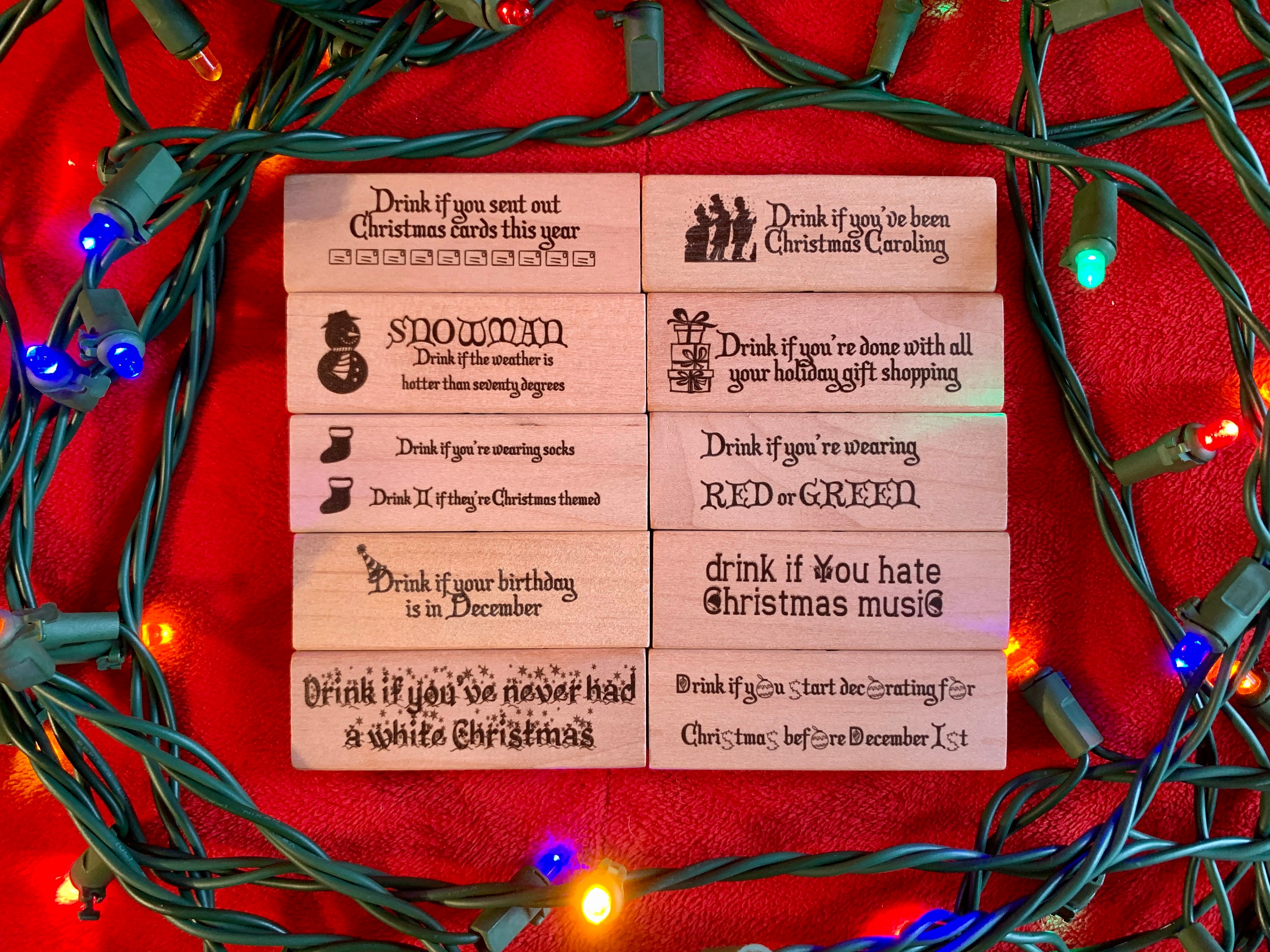 Drink If Game – Friendsmas Edition Mit 24 Karten, Rot-gold, Lustiges Trinkspiel Für Weihnachtsfeiern Mit Freunden Oder Kollegen