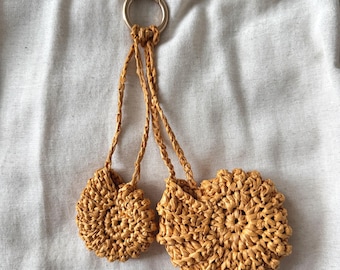 Handmade Raffia Bag Charms, Boho Shell Charm Keychain, Summer Bag Accessory
