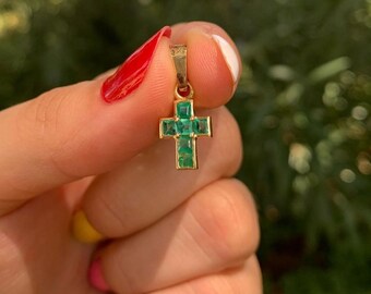 Natural Emerald Pendant Genuine Emerald Cross Pendant Emerald Jewelry 92.5 Sterling Silver Gift For Her Engagement Gifts Wedding Gifts