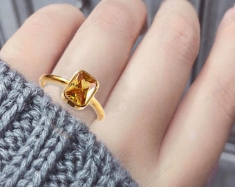 Natural Yellow Sapphire Ring Radiant Gemstone Ring Statement Ring Gift For Her Bridal Ring Wedding Ring Sapphire Jewelry Valentine Jewelry
