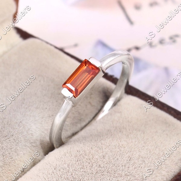 Bague en saphir orange naturel Baguette Bague Fanta Sapphire Bague de fiançailles Cadeau pour sa bague de mariage en pierre précieuse Bague en argent Cadeau pour elle