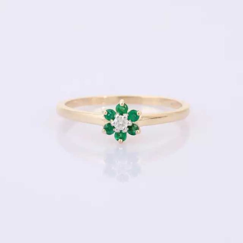 Promise Ring .birthstone Christmas Gifts Natural Emerald Ring beautiful Emerald Round Ring,Statement Ring .925 Sterling Silver Gold Plated