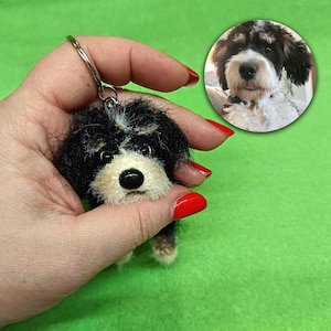 Custom Dog keychain knitted mini dog personalized  keychain hanging on bag decoration pet gift pendant custom plush puppy plush keychain