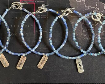 Blau stapelbare Inspiration Armbänder