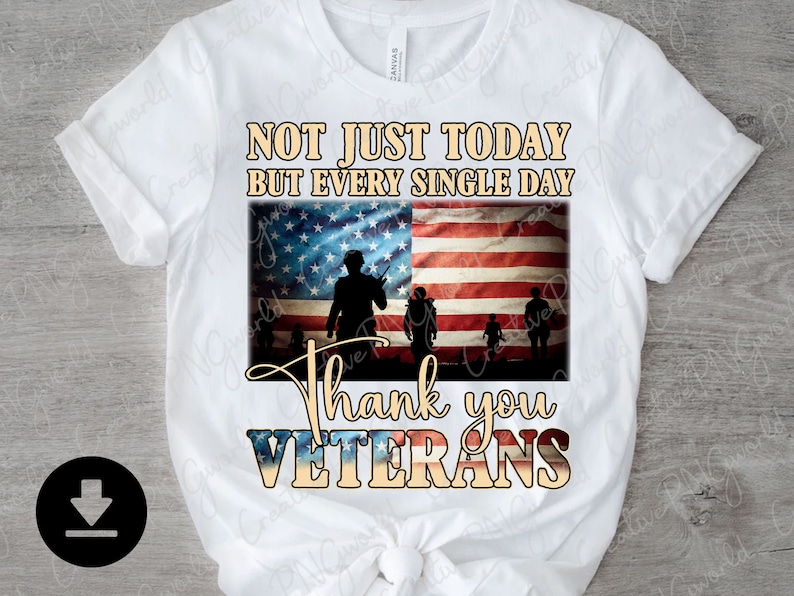 Puede incluir: Camiseta blanca con un dise&ntilde;o de bandera estadounidense roja, blanca y azul. El texto "Not just today but every single day" est&aacute; por encima de la bandera. Debajo de la bandera est&aacute; el texto "Thank you Veterans".