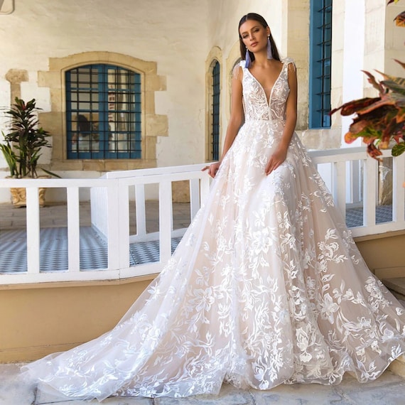 A-Line V-Neck Spaghetti Straps Lace Long Beach Wedding Dresses With Slit,SFWD0018 A-Line V-Neck Spaghetti Straps Lace Long Beach Wedding Dresses With Slit,SFWD0018