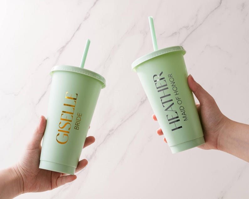 Vasos personalizados para damas de honor, vaso para despedida de soltera, vaso térmico de 710 ml con nombre, propuesta para damas de honor, recuerdos para fiestas de verano. imagen 14