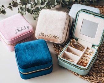 Custom Italian Velvet Jewelry Box | Personalized Gifts for Her | Travel Jewelry Case | Best Friend Gifts | Gifts for Women | Birthday Gifts