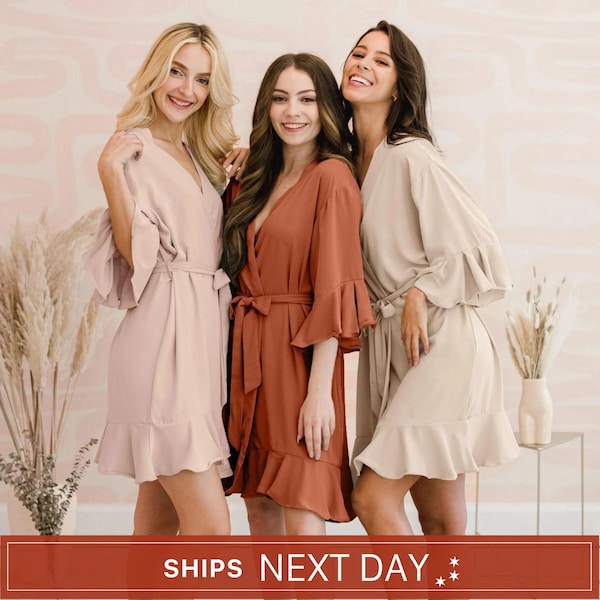 Ruffle Bridesmaids Robes, Personalized Bridesmaid Gift, Bridesmaid Proposal, Wedding Party Gift, Custom Robes, Bridal Robes [RF]