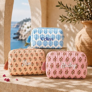 Presente para pedido de madrinha: Bolsa de maquiagem floral acolchoada bordada personalizada [N]