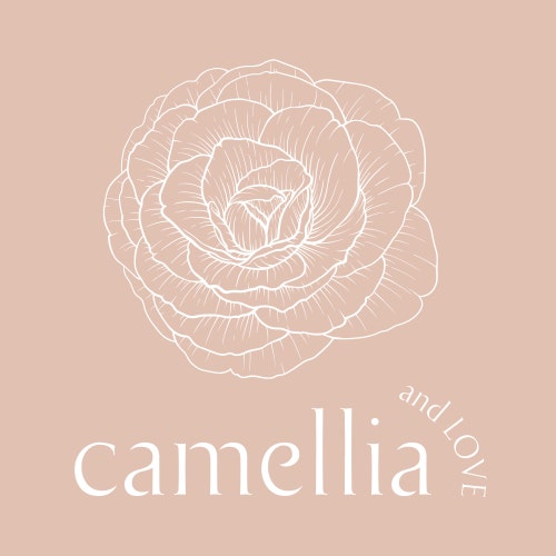 CamelliaAndLove logo