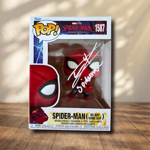 Spiderman Funko Pop Signed by Tom Holland - Etsy