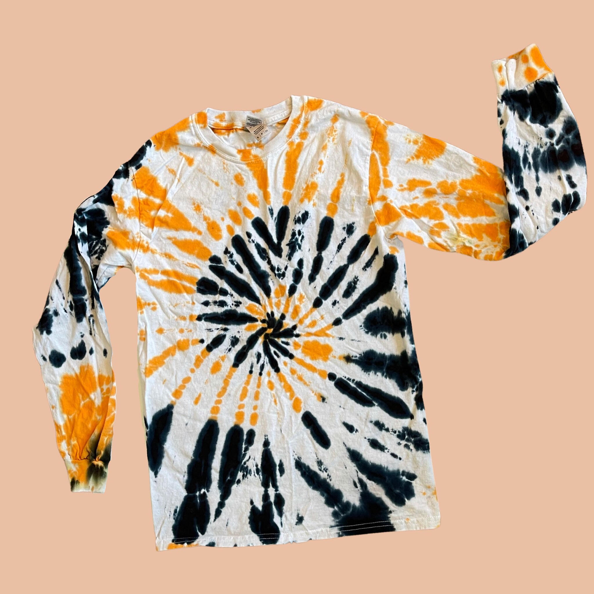 how to spiral tie dye long sleeve shirts