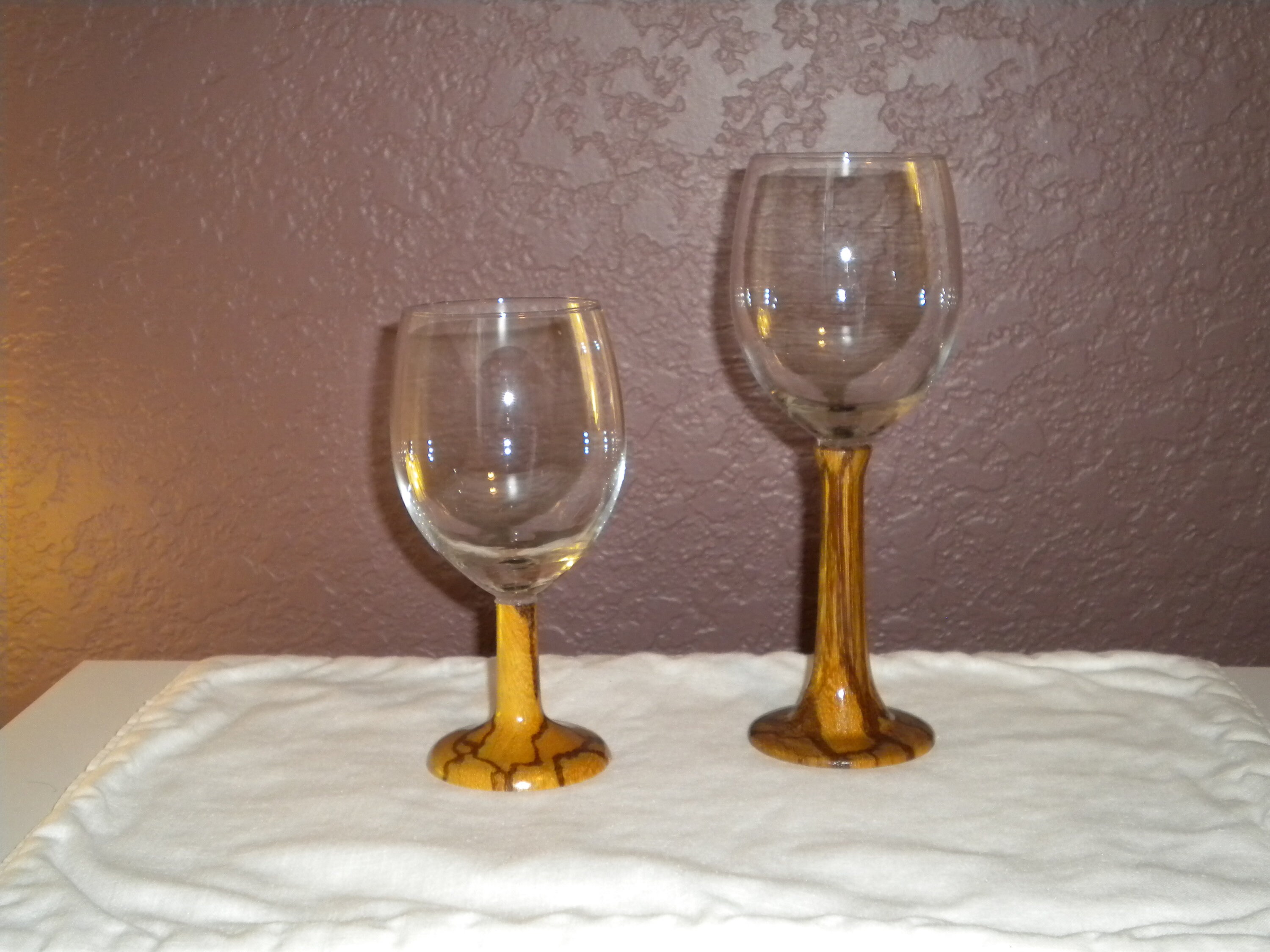 Walnut Wood Wine Glass with Glass Stem - The Wood Reserve