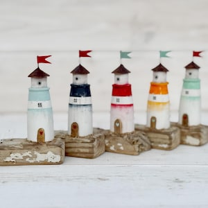 Handcrafted Driftwood Miniature Lighthouses – Coastal Nautical Decor