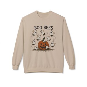Faux Beaded Styled Boo Bees Halloween pumpkin crewneck sweatshirt | ghost bees design Bild 4