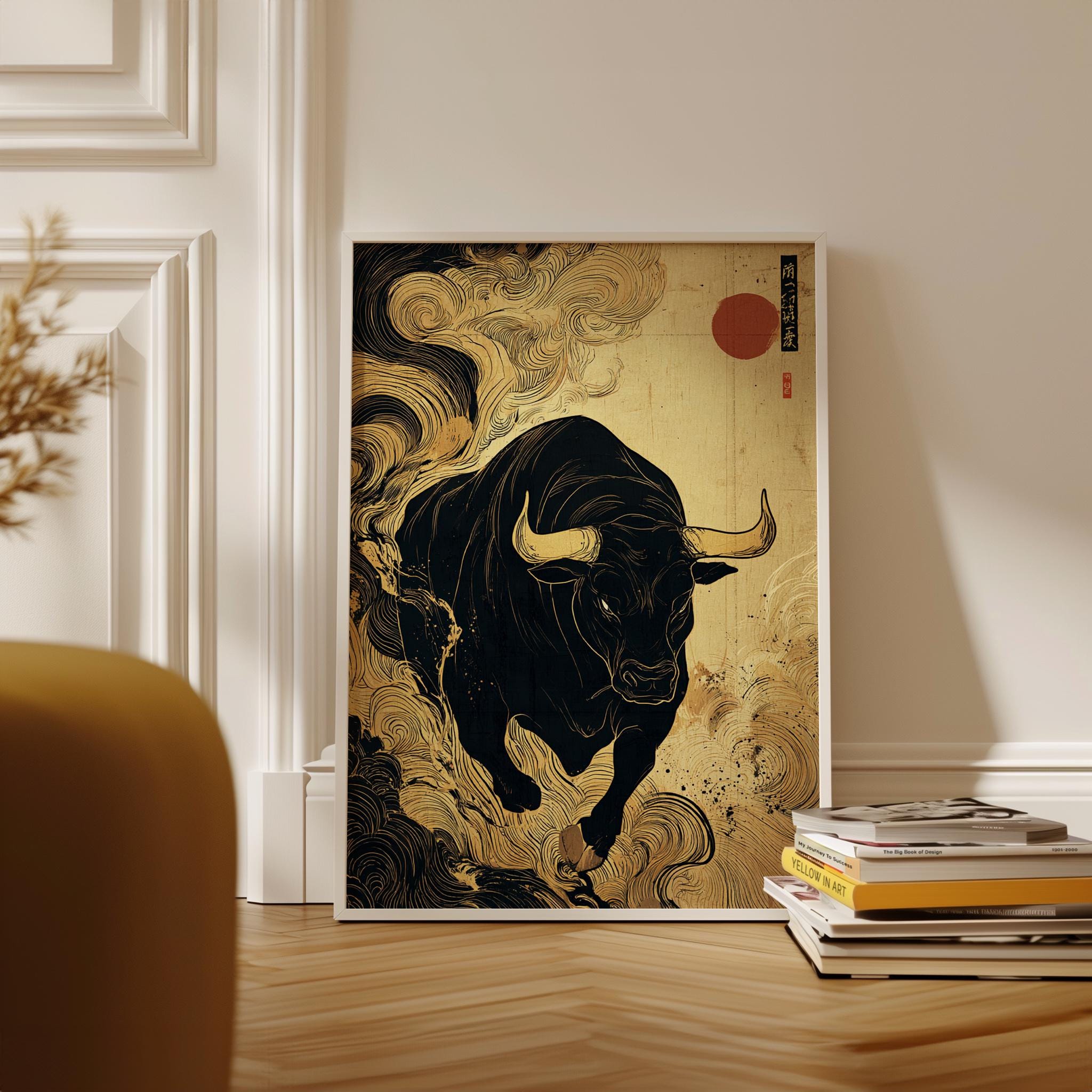 牛のポスター、日本の墨絵風の黒い牛のイラストと金色の太陽 - Etsy 日本