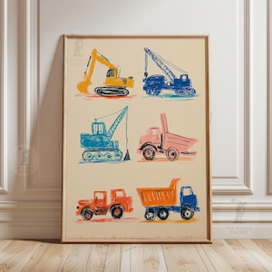 Op de afbeelding: Een ingelijste print met kleurrijke illustraties van bouwmachines, waaronder een graafmachine, kraanwagens en dumper trucks. Het kunstwerk gebruikt een krijtachtige stijl met een beige achtergrond en een goudkleurige lijst.