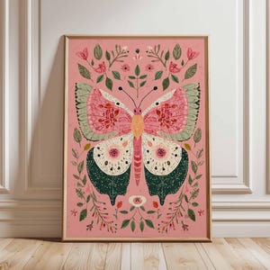 Lebendige Schmetterlingskunst Druck, Boho Botanisches Poster, Cottagecore Wandkunst, Rosa & Grüne Galeriewand, moderne Volkskunst, Naturliebhaber Geschenk