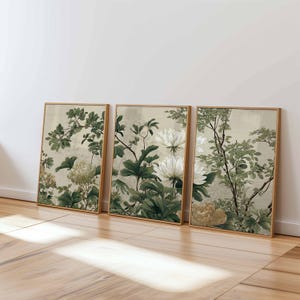 Zestaw 3 plakatów ściennych z motywami botanicznymi w stylu vintage, zielone i beżowe kwiaty, klasyczne dzieła sztuki przyrodniczej do eleganckiego wystroju salonu