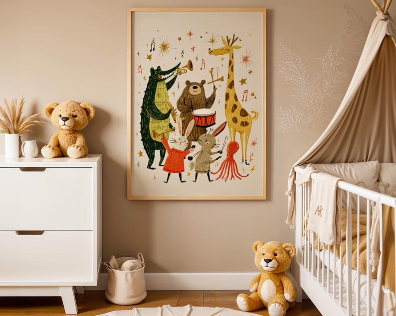 Peut inclure: Une affiche encadr&eacute;e repr&eacute;sentant un groupe d'animaux. L'illustration montre un alligator vert jouant de la trompette, un ours brun &agrave; la batterie, une girafe, un lapin, une souris et une pieuvre. Des notes de musique et des &eacute;toiles ornent le fond.