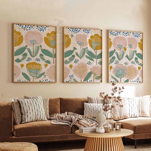 Retro Floral Pattern Set of 3 Posters, Mid Century Modern Floral Prints, Boho Living Room Decor, Bold Botanical Poster Set, Aesthetic Art