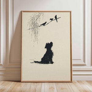 K&ouml;nnte beinhalten: Gerahmter Schwarz-Wei&szlig;-Kunstdruck mit einer Silhouette eines Hundes, der zu V&ouml;geln auf einem Ast aufblickt. Das Kunstwerk hat einen minimalistischen Stil mit neutralem Hintergrund und Holzrahmen.