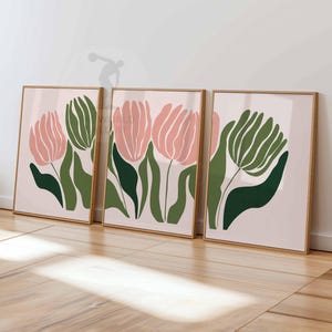 Retro Floral Wall Art Set of 3, Mid Century Modern Floral Prints, Boho Living Room Decor, Bold Botanical Poster Set, Aesthetic Art