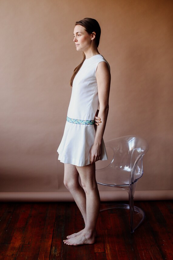 vintage 70s mod tennis dress embroidered drop wais