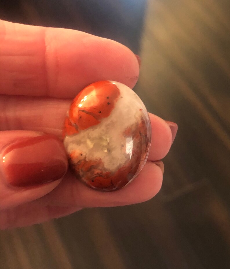 Caves Spring Jasper Stone 30x22mm